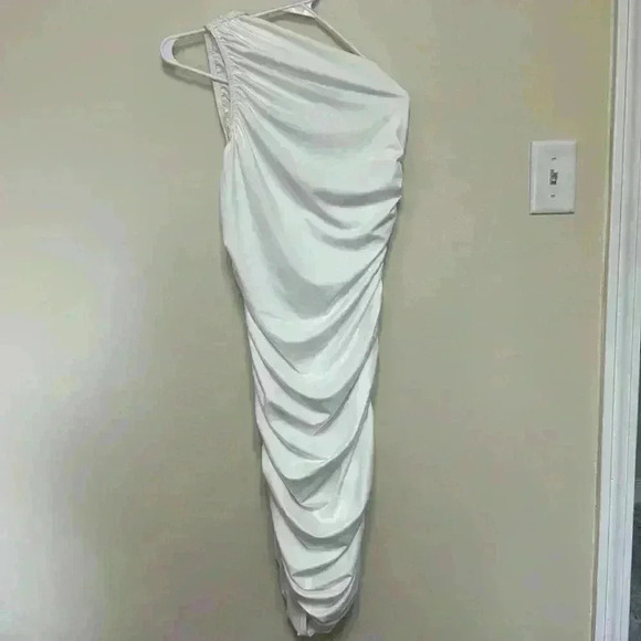 White Dress - Picture 1 of 1